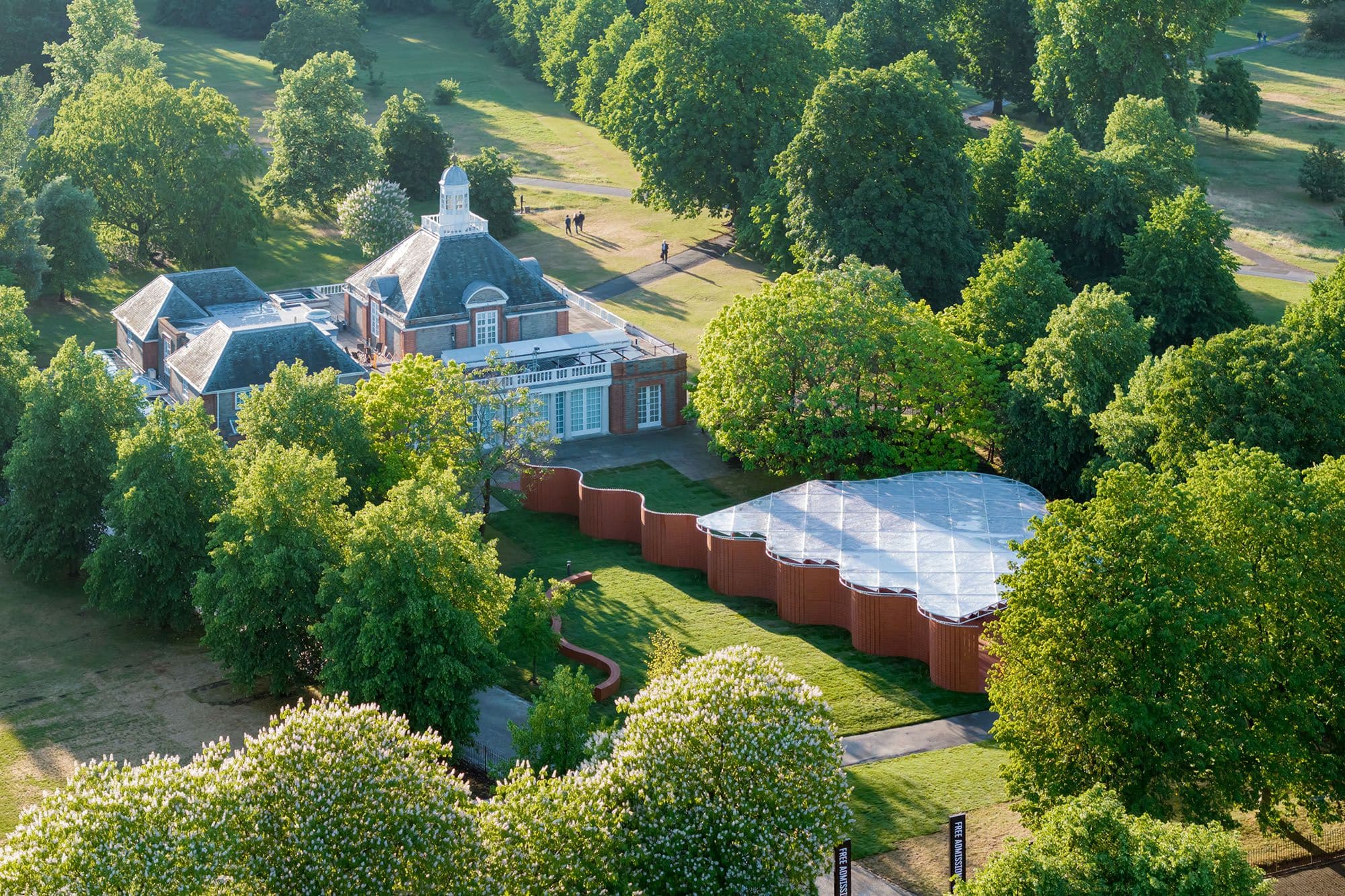 Serpentine Pavilion 2026: bricks in motion